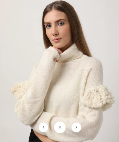 Alpaca Crop Sweater White