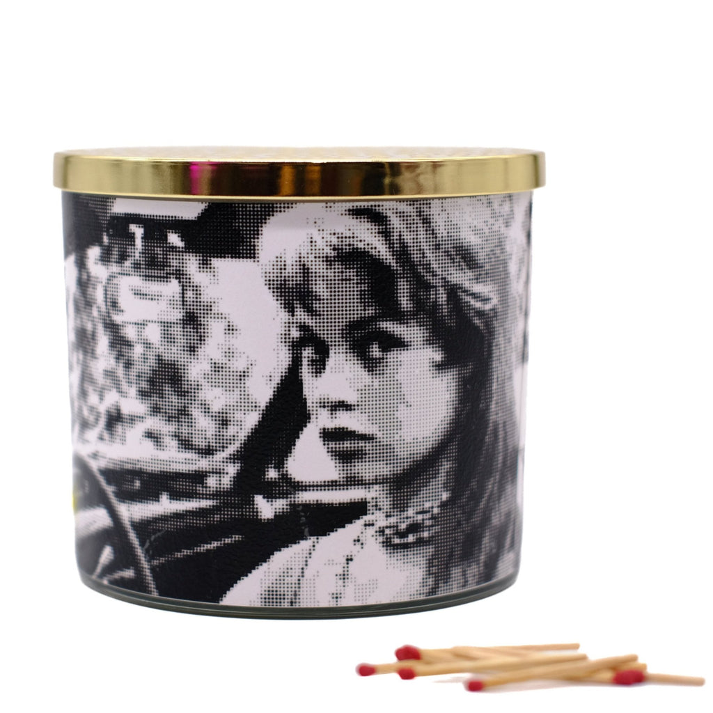 Frivoli T Icon Candle - Young Bridget in Car