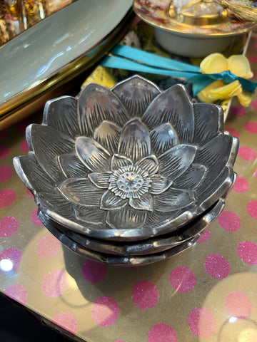 Vintage Metal Lotus Flower Bowl
