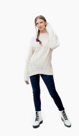 Cable sweater 100% Baby Alpaca